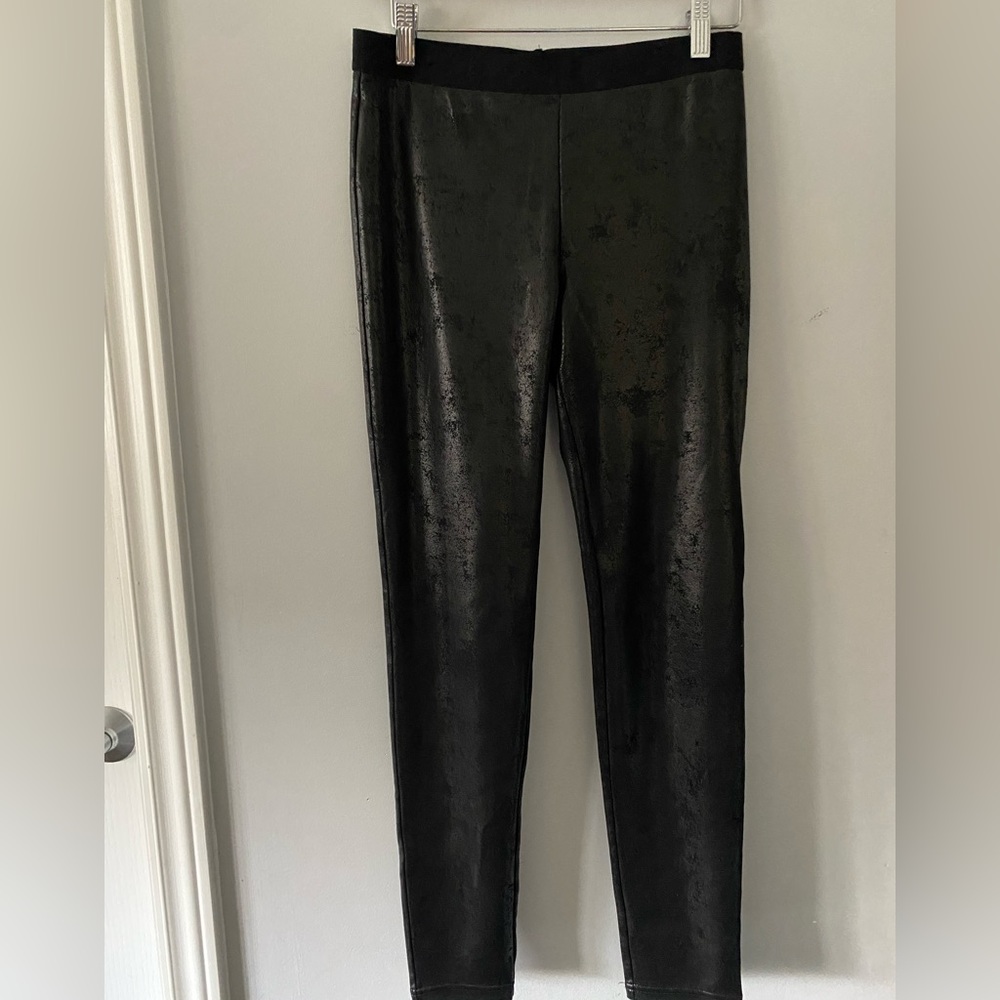 HUE Faux Leather Leggings